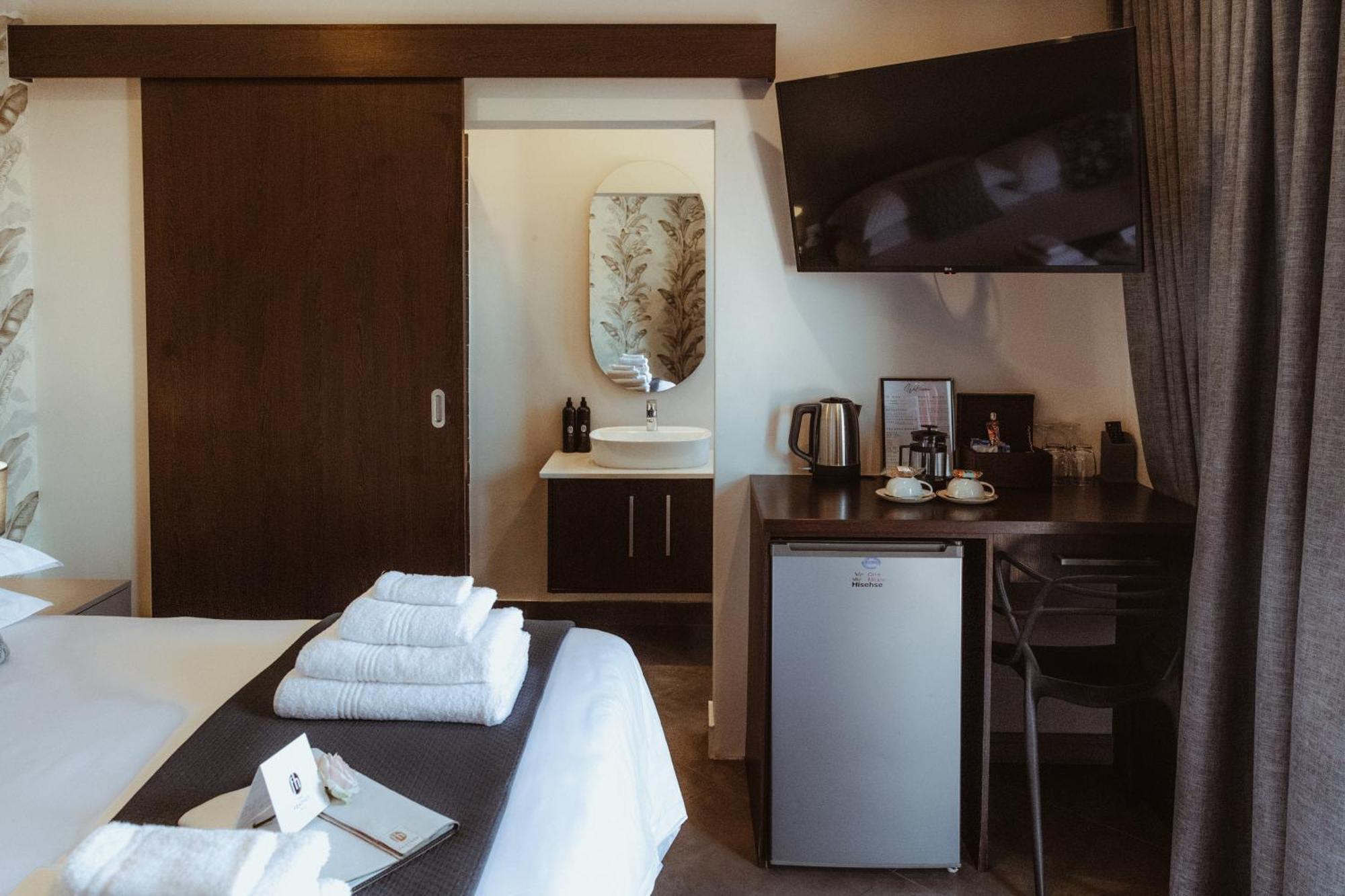 The Feather Hill Boutique Hotel Potchefstroom Zewnętrze zdjęcie
